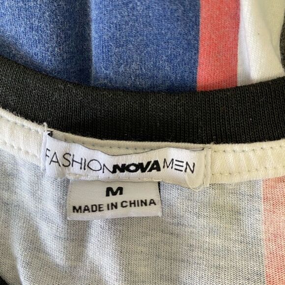 Fashion Nova men strip  t-shirt - Picture 7 of 10